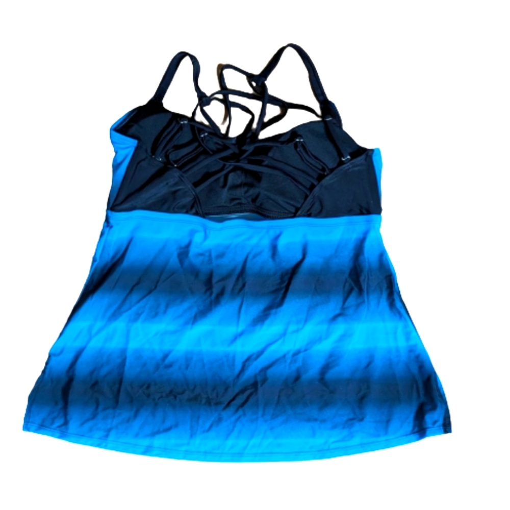 Women's Size L Tankini Top Swimsuit C Cup Crisscross Umbre